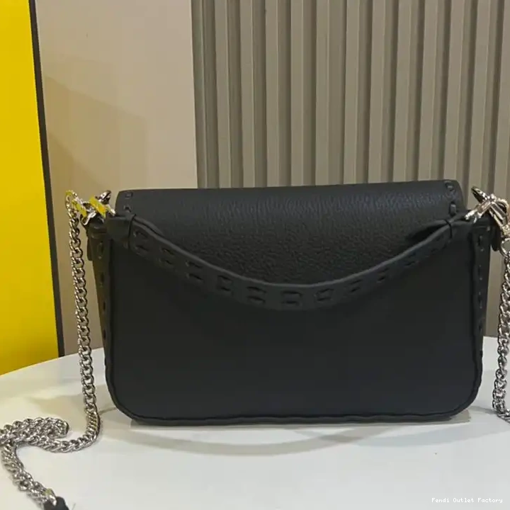Vintage HOT Fendi In Cuoio Selleria Mini Black Romano Leather Baguette Bag 0515